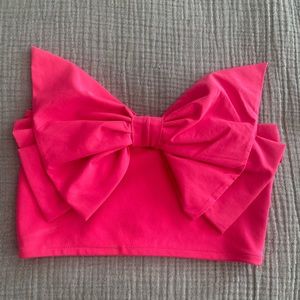 Hot Pink Bow Cropped top!